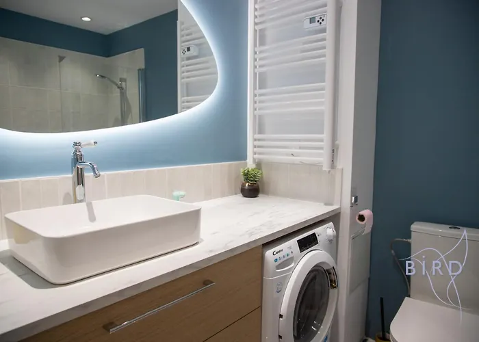 Daire With Swimming Pool In Juan Les Pins *