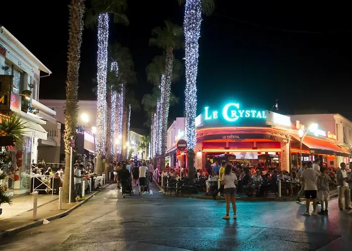 With Swimming Pool In Juan Les Pins * Antibes